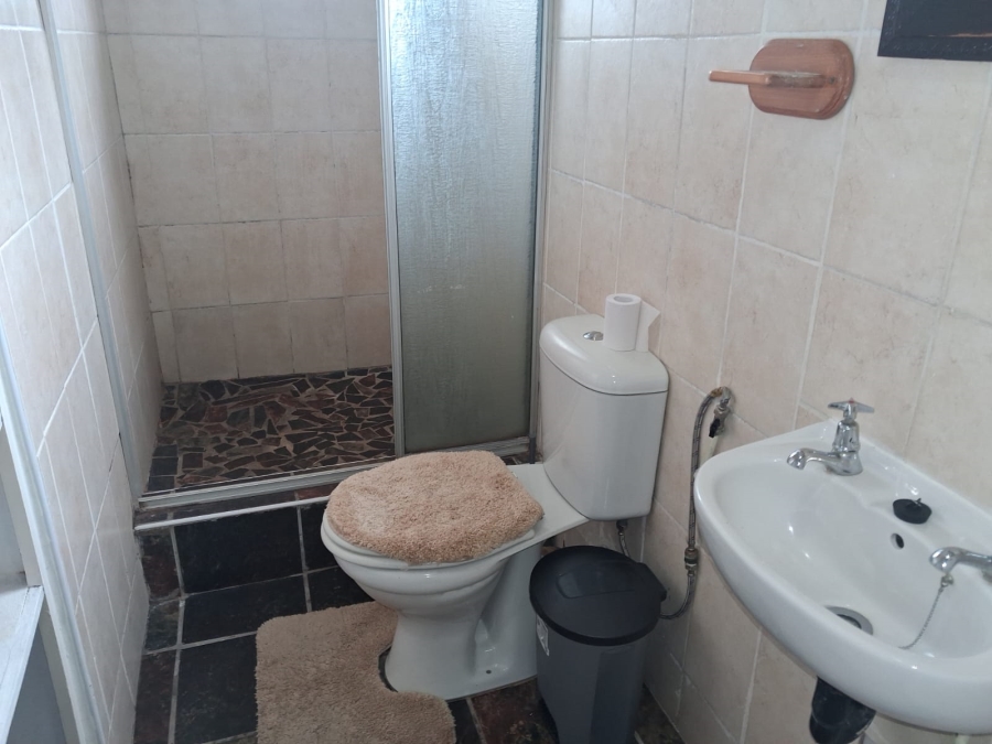 To Let 1 Bedroom Property for Rent in Gonubie North Eastern Cape